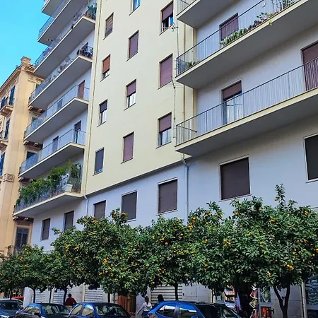 5 Cupole Apartment Palermo