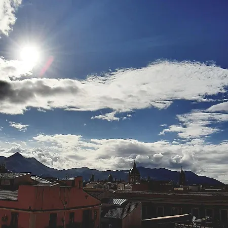 アパート 5 Cupole